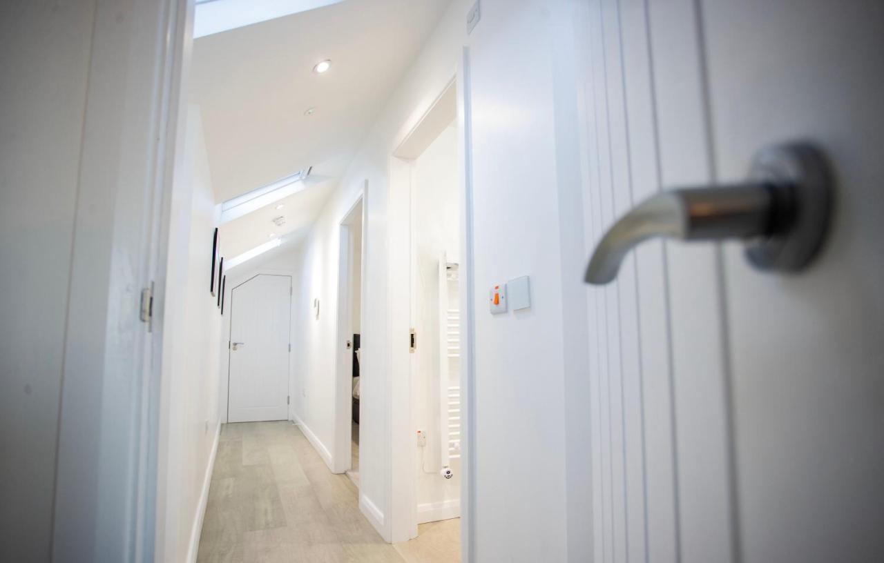 Sea Salt Six Apartment